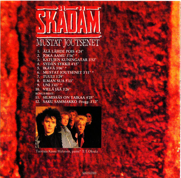 Skädäm - Mustat Joutsenet