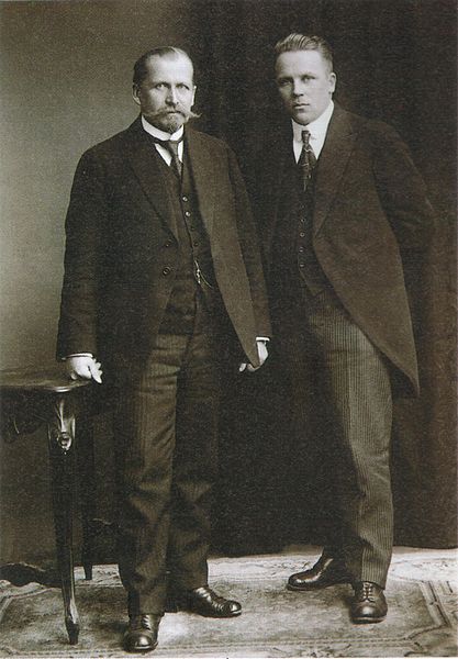 Kyösti Kallio (left) and Juho Niukkanen (right), 1920's