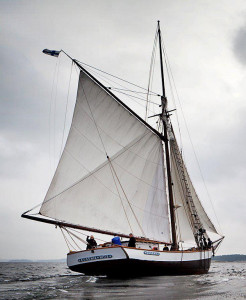 You can also visit Örö on the traditional sailing boat Eugenia